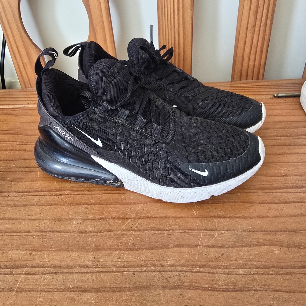 Nike Air Max 270 Black and White Men's Athletic Shoes